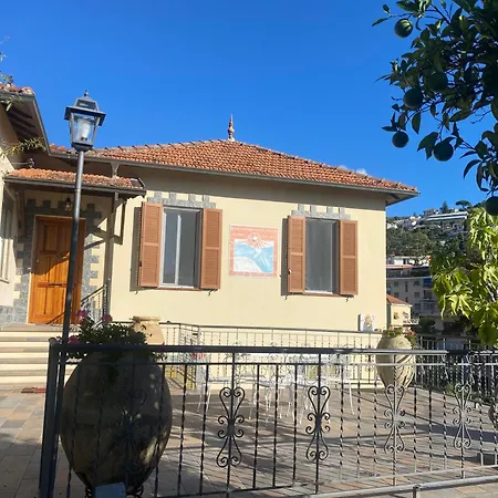 Holiday home La Casa Degli Avocado Sanremo